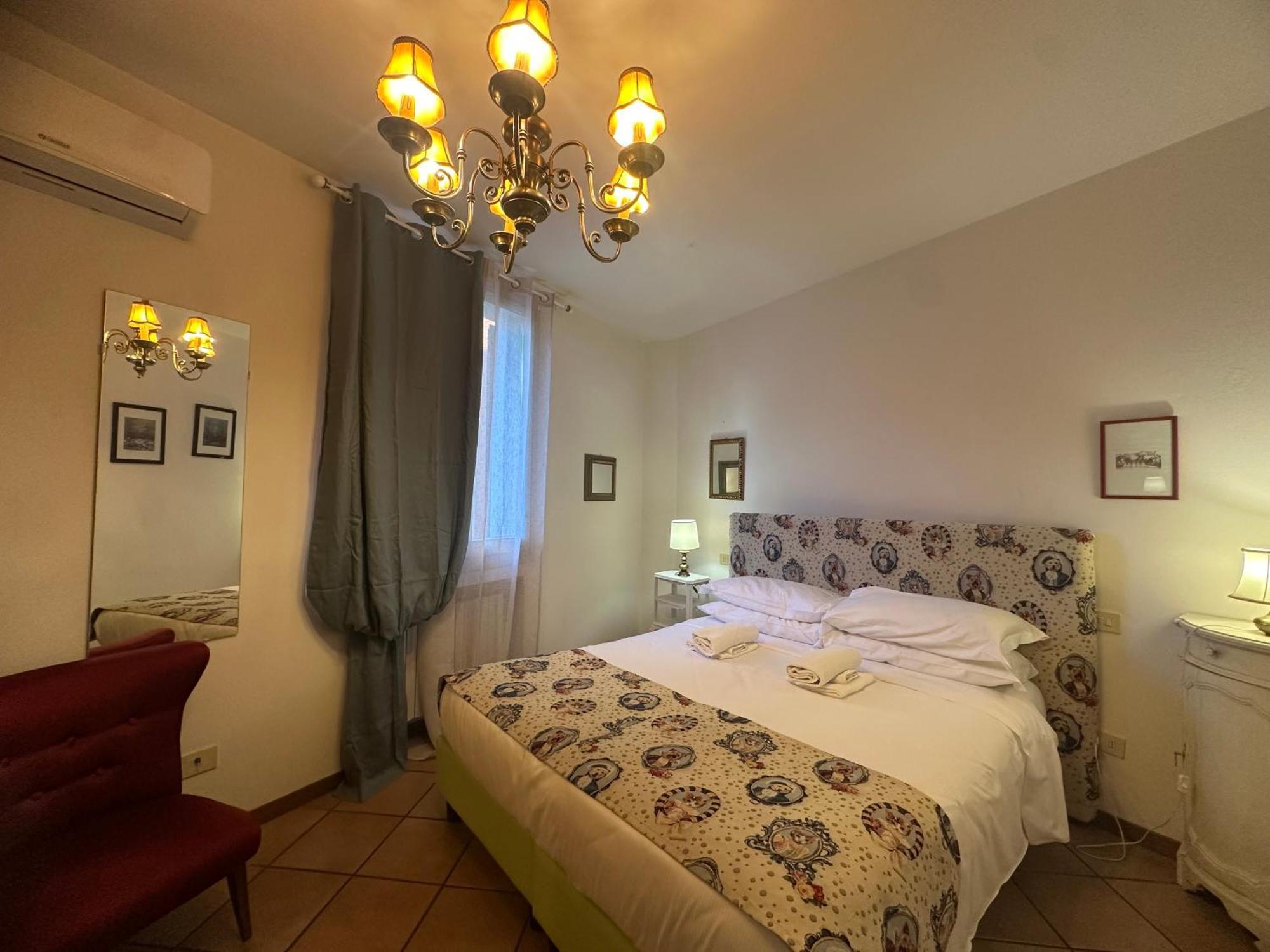 Bohemien Pop Casa Vacanze Aparthotel Bologna Exteriör bild