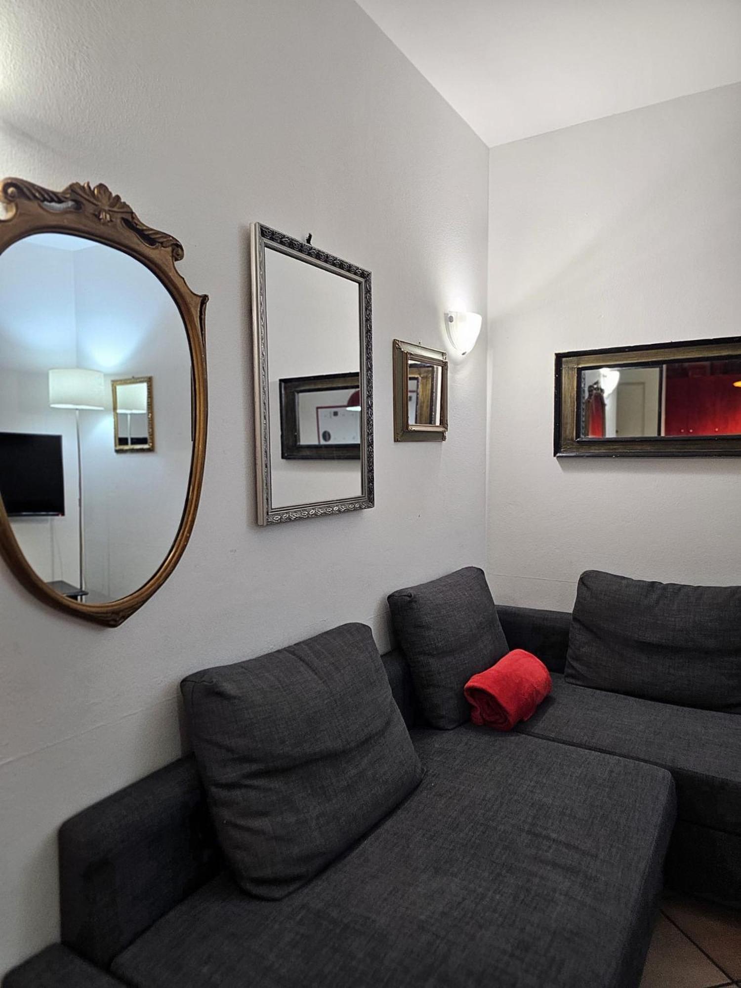 Bohemien Pop Casa Vacanze Aparthotel Bologna Exteriör bild